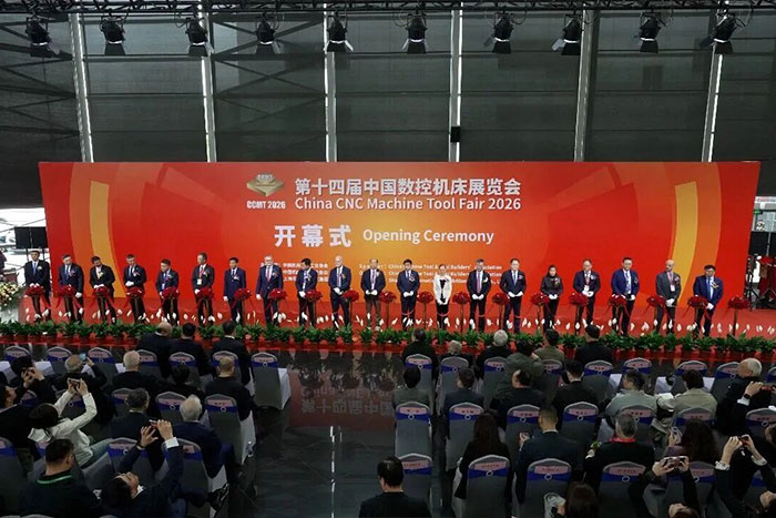 CCMT2026开幕 | 巨能机器人携重型桁架机械手、柔性产线、智能工厂整体解决方案精彩亮相！